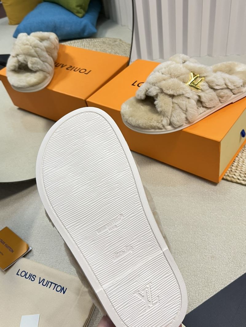 Louis Vuitton Slippers